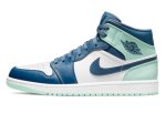 画像1: Air Jordan 1 Mid BLue Mint Wht/Blue/Mint 554724-413 Jordan ジョーダン シューズ   【海外取寄】 (1)