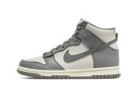 画像1: Dunk high Retro SE Vintage Gray／White DM0582-001 Nike ナイキ ダンク ヴィンテージ  シューズ   【海外取寄】 (1)