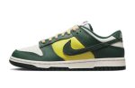 画像1: Wmns Dunk Low SE Sail/Green/Yellow FD0350-133 Nike ナイキ シューズ   【海外取寄】【WOMEN'S】 (1)