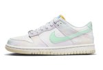 画像1: Dunk Low  GS  White/Mint FJ7707-131 Nike ナイキ シューズ   【海外取寄】【GS】キッズ (1)