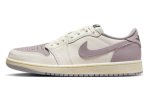 画像1: Air Jordan 1 Low Retro OG Sail/Black/Atmosphere Grey CZ0790-101 Jordan ジョーダン アトモスフィアグレー シューズ   【海外取寄】 (1)