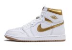 画像1: Wmns Air Jordan 1 Retro HI OG Satin Bred White/Metallic Gold FD2596-107 Jordan ジョーダン シューズ   【海外取寄】【WOMEN'S】 (1)