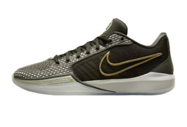 WMNS SABRINA 1 Khaki/Gold/Olive HF5517-302 Nike ナイキ