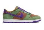 画像1: Dunk Low SP　VENEER Green/Brown/Purple DA1469-200 Nike ナイキ ベニヤ シューズ   【海外取寄】 (1)