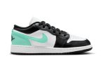 画像1: Air Jordan 1 Low GS Green Glow White/Black/Green 553560-131 Jordan ジョーダン シューズ   【海外取寄】【GS】キッズ (1)