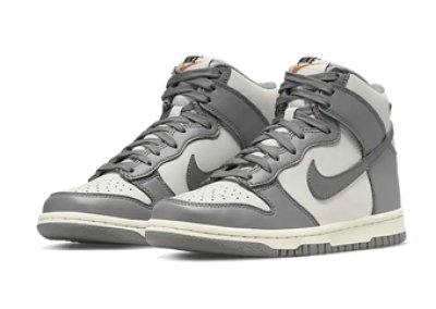 画像1: Dunk high Retro SE Vintage Gray／White DM0582-001 Nike ナイキ ダンク ヴィンテージ  シューズ   【海外取寄】