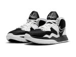 画像2: Kyrie Infinity Team   Black/White DO9616-002 Nike ナイキ シューズ  カイリー アービング 【海外取寄】 (2)