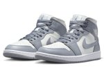 画像2: Wmns Air Jordan 1 Mid  Stealth Sail/Gray BQ6472-115 Jordan ジョーダン シューズ   【海外取寄】【WOMEN'S】 (2)