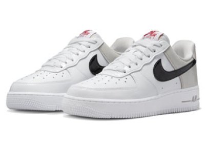 画像1: WMNS AIR FORCE 1  '07 ESS White/Black DQ7570-001 Nike ナイキ ライト アイアン オール シューズ   【海外取寄】【WOMEN'S】