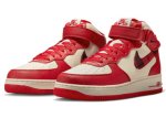 画像2: Air Force 1 Mid '07 LX Plaid Ivory/Red DV0792-101 Nike ナイキ シューズ   【海外取寄】 (2)