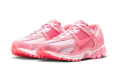 画像1: Wmns ZOOM VOMERO 5 Pink Foam/Hot Punch FQ0257-666 Nike ナイキ Triple Pink ボメロ  シューズ   【海外取寄】【WOMEN'S】