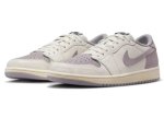 画像2: Air Jordan 1 Low Retro OG Sail/Black/Atmosphere Grey CZ0790-101 Jordan ジョーダン アトモスフィアグレー シューズ   【海外取寄】 (2)