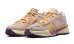 画像2: Zoom Freak 5 Fossil Stone/Celestial Gold DX4996-200 Nike ナイキ フリーク　 シューズ   【海外取寄】 (2)