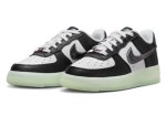 画像2: Air Force 1 Low  LV8  GS Year of the Dragon White/Black/Clear  FZ5529-103 Nike ナイキ シューズ   【海外取寄】【GS】キッズ (2)