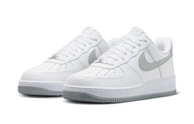 画像1: Air Force 1 '07  White/Light Gray FJ4146-100 Nike ナイキ シューズ   【海外取寄】