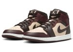 画像2: Air Jordan 1 Mid SE Paris YMCA Velvet Brown/Earth/Metallic Gold FZ4359-200 Jordan ジョーダン シューズ   【海外取寄】 (2)