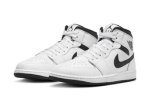 画像2: Air Jordan 1 Mid White/Black DQ8426-132 Jordan ジョーダン シューズ   【海外取寄】 (2)