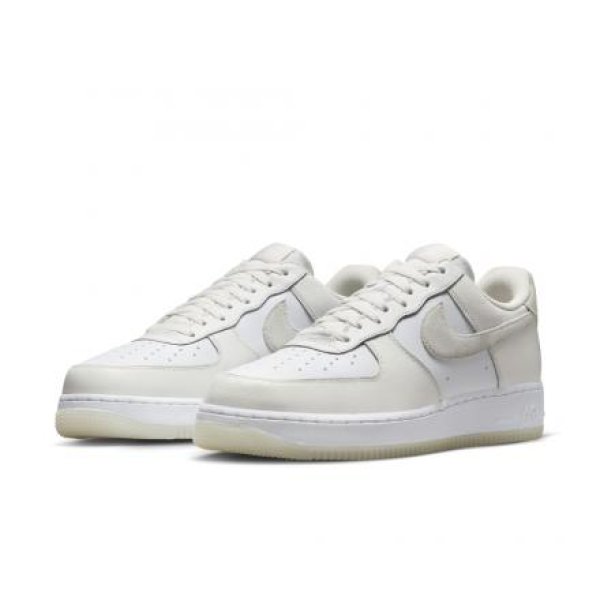 AIR FORCE 1 '07 LV8 White/Sail FN5832-100 Nike ナイキ