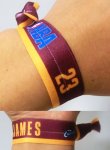 画像2: Player rubber JAMES Burgundy/Yellow NBA31143 NBA  リストバンド  レブロン ジェームス【SALE商品】 (2)