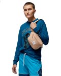 画像2: Jordan Flight  Crossbody Beige MA0799-X0L SCKBG Jordan ジョーダン クロスボディ バッグ   【海外取寄】 (2)