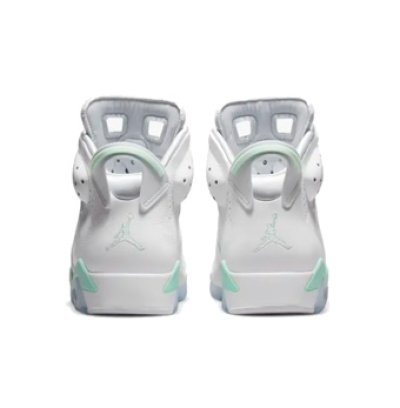 画像2: Wmns Air Jordan 6 Retro Mint Foam Wht/Gray DQ4914-103 Jordan ジョーダン ミントフォーム シューズ   【海外取寄】【WOMEN'S】