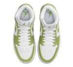 画像3: Wmns Air Jordan 1 Mid SE VIvid Green Python DV2959-113 Jordan ジョーダン ビビッドグリーンパイソン シューズ   【海外取寄】【WOMEN'S】 (3)