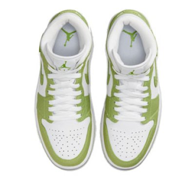 画像2: Wmns Air Jordan 1 Mid SE VIvid Green Python DV2959-113 Jordan ジョーダン ビビッドグリーンパイソン シューズ   【海外取寄】【WOMEN'S】