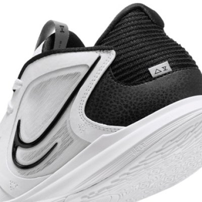 画像2: Kyrie Low 5  White/Black DJ6014-102 Nike ナイキ シューズ  カイリー アービング 【海外取寄】