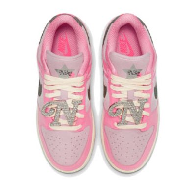 画像2: WMS Dunk Low LX Pink/Vanilla/Black FN8927-621 Nike ナイキ Barbie シューズ   【海外取寄】【WOMEN'S】