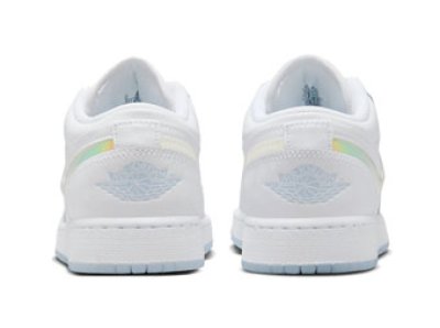 画像2: Air Jordan 1 Low SE GS White/Ice Blue FQ9112-100 Jordan ジョーダン シューズ   【海外取寄】【GS】キッズ