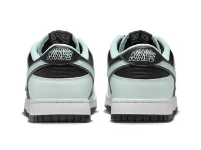 画像2: Dunk Low Retro PRM Dark Smoke Grey/Barely Green FZ1670-001 Nike ナイキ シューズ   【海外取寄】