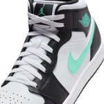 画像3: Air Jordan 1 Mid　Green Grow White/Black/Green Glow DQ8426-103 Jordan ジョーダン グリーン　グロー シューズ   【海外取寄】 (3)